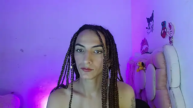 Snapshot of Katty_fox69 chatting on 09.16.25 Katty fox69 online show from 09.16.25