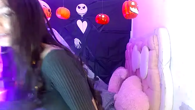 Snapshot of Katty_fox69 chatting on 10.26.25 Katty fox69 online show from 10.26.25