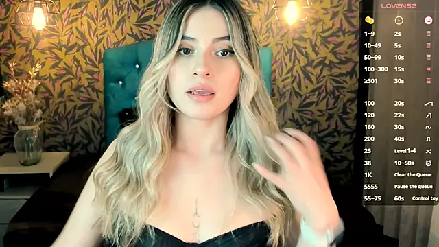 KiaraCarter online show from 02.03.25