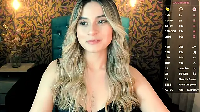 KiaraCarter online show from 02.26.25