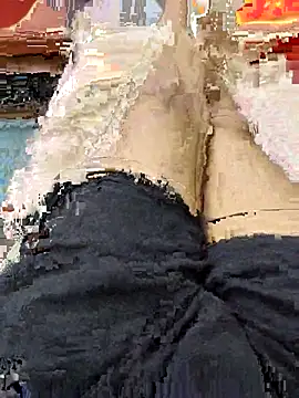 Snapshot of Horny_boy321 chatting on 09.14.25 Horny boy321 online show from 09.14.25