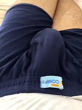 Snapshot of Horny_boy321 chatting on 10.03.25 Horny boy321 online show from 10.03.25