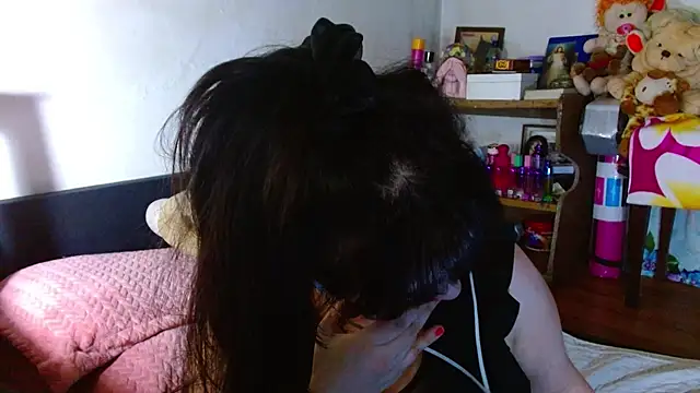 Snapshot of collette_beaufoy_ chatting on 05.04.26 collette beaufoy online show from 05.04.26