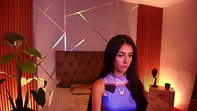 Snapshot of Coralinnee_ chatting on 03.20.26 Coralinnee online show from 03.20.26