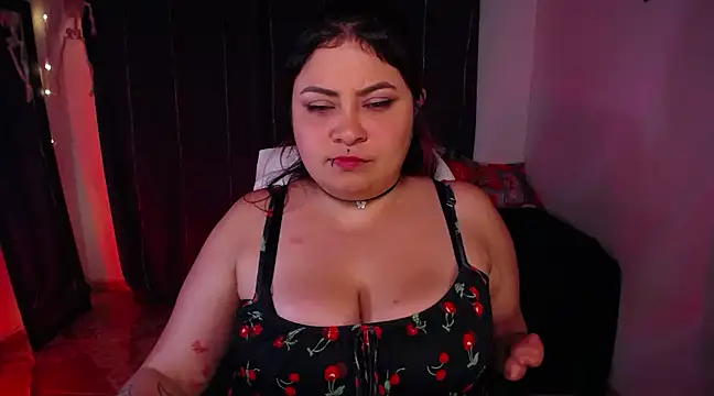 Snapshot of bad_scarlett1 chatting on 01.27.25 bad scarlett1 online show from 01.27.25