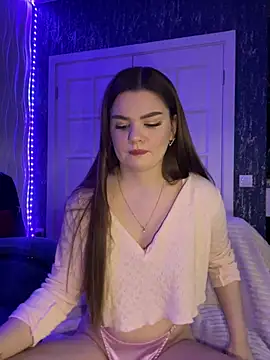 Snapshot of Elizabeth_Hottie_ chatting on 03.15.25 Elizabeth Hottie  online show from 03.15.25