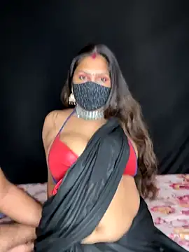 Snapshot of Indian_AvaAddams chatting on 10.14.25 Indian AvaAddams online show from 10.14.25