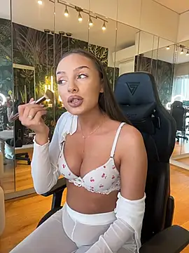 MileySin1111 online show from 02.11.26