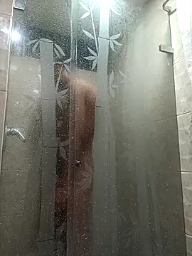 Snapshot of Aron_Baylor chatting on 12.16.25 Aron Baylor online show from 12.16.25