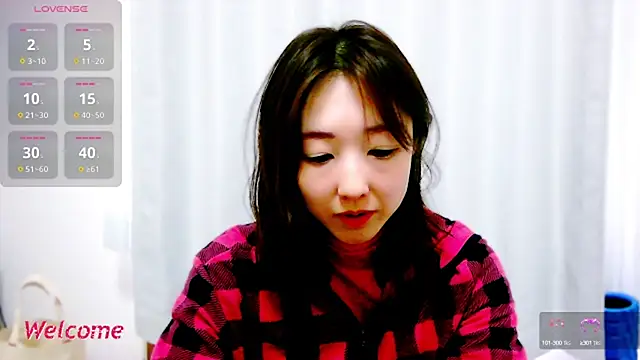 Snapshot of Love_me_Eri_ chatting on 03.03.25 Love me Eri  online show from 03.03.25