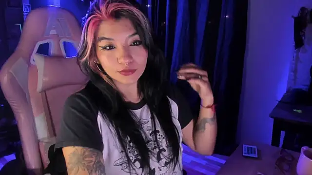 annie walker6 online show from 05.26.26
