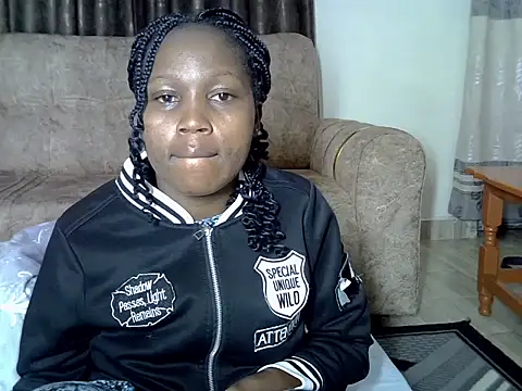 AurelAda online show from 11.18.25