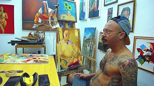 Snapshot of color_beat17 chatting on 04.11.26 color beat17 online show from 04.11.26