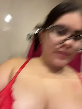 Valenhillxh online show from 07.31.26