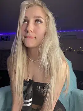 Good  Girl  online show from 04.25.26