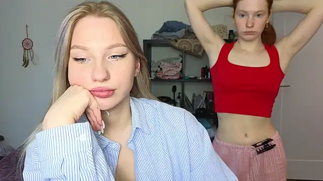 MiaKeler online show from 03.12.25