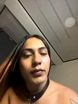 jesica  simpson online show from 09.22.25