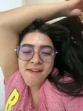 Lia flowers online show from 02.13.25