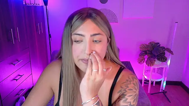 a belladanger online show from 04.16.26