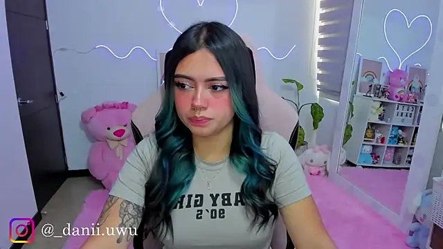 CuteDani  online show from 02.27.26