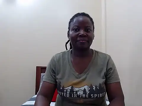 Snapshot of traper_1 chatting on 06.08.26 traper 1 online show from 06.08.26