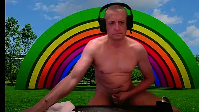 JulioMaximus online show from 04.30.26