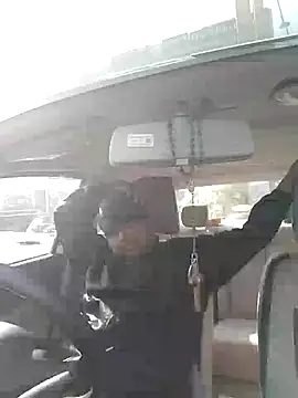 Dick 6inches online show from 03.11.25