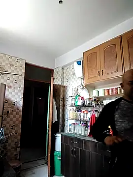 Dick 6inches online show from 03.21.25