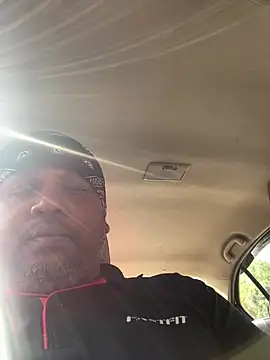 Dick 6inches online show from 03.09.26