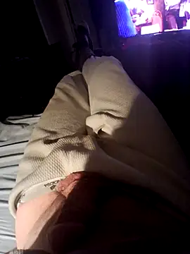 Snapshot of hungandhard87 chatting on 03.14.26 hungandhard87 online show from 03.14.26