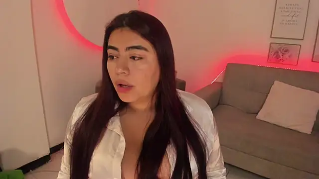 silvia lane online show from 02.14.26