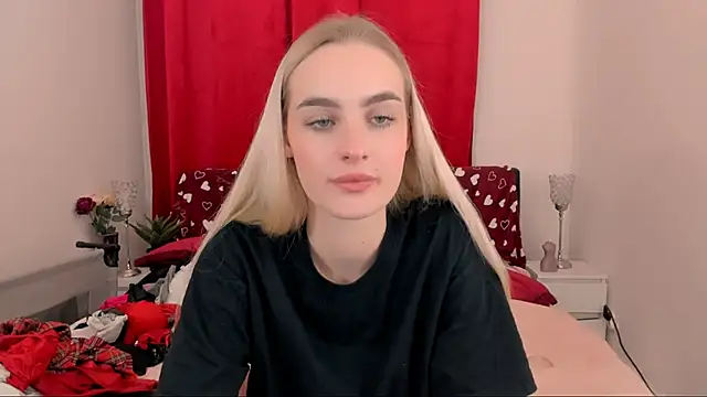 OliviaKisss online show from 01.24.25