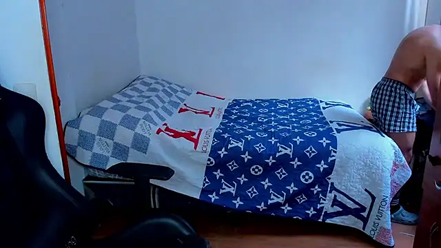 Tommy Bred online show from 09.11.25