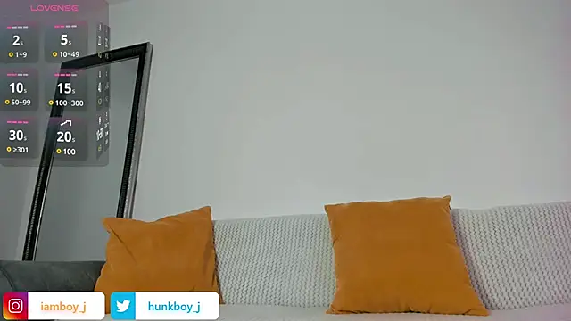 Snapshot of FitnessMaleModel chatting on 01.24.25 FitnessMaleModel online show from 01.24.25