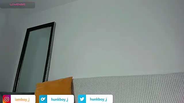 Snapshot of FitnessMaleModel chatting on 10.05.25 FitnessMaleModel online show from 10.05.25