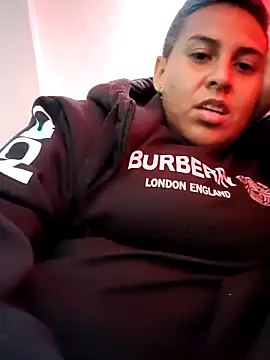 Snapshot of Yessi_rousse chatting on 03.05.25 Yessi rousse online show from 03.05.25