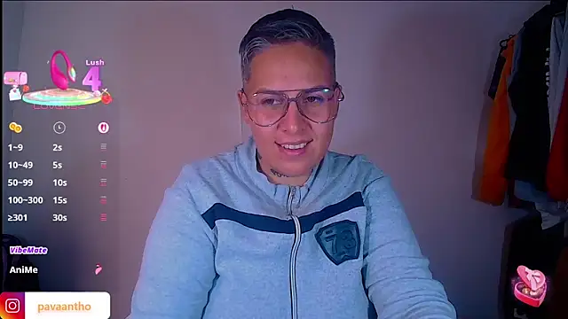 Snapshot of Yessi_rousse chatting on 11.25.25 Yessi rousse online show from 11.25.25