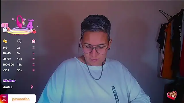 Snapshot of Yessi_rousse chatting on 11.28.25 Yessi rousse online show from 11.28.25