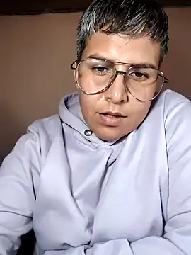 Snapshot of Yessi_rousse chatting on 01.13.26 Yessi rousse online show from 01.13.26