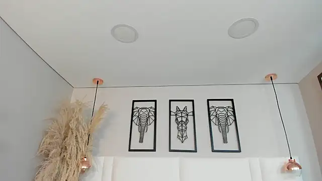 Rebeca jones online show from 11.01.25