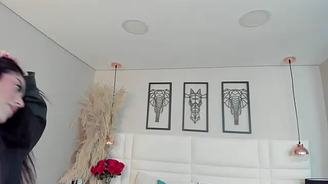 Rebeca jones online show from 11.15.25