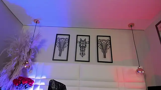 Rebeca jones online show from 11.16.25