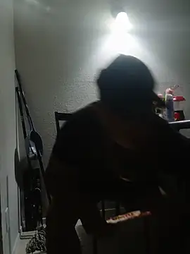 hungpenis210 online show from 05.18.26