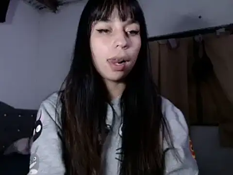 Snapshot of xx_nath_xx chatting on 03.19.25 xx nath xx online show from 03.19.25