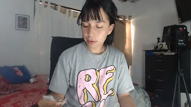 Snapshot of xx_nath_xx chatting on 09.11.25 xx nath xx online show from 09.11.25