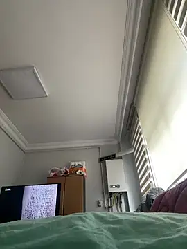 Snapshot of strange6696 chatting on 02.11.25 strange6696 online show from 02.11.25