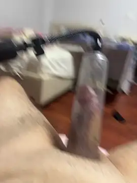 Snapshot of strange6696 chatting on 10.05.25 strange6696 online show from 10.05.25