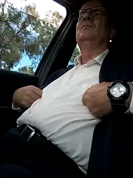 stiffandlubedxh online show from 02.10.25