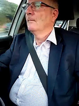 stiffandlubedxh online show from 03.04.25