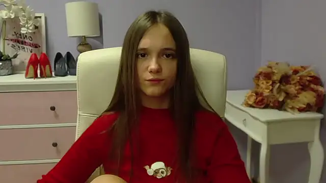 Snapshot of dirtyxEmily chatting on 12.07.24 dirtyxEmily online show from 12.07.24